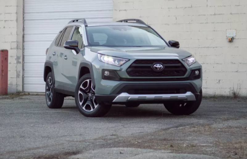 2019-Toyota-RAV4-Why-You-Should-Buy-it-cars.slothtoday.com-kbb-insurance-cars