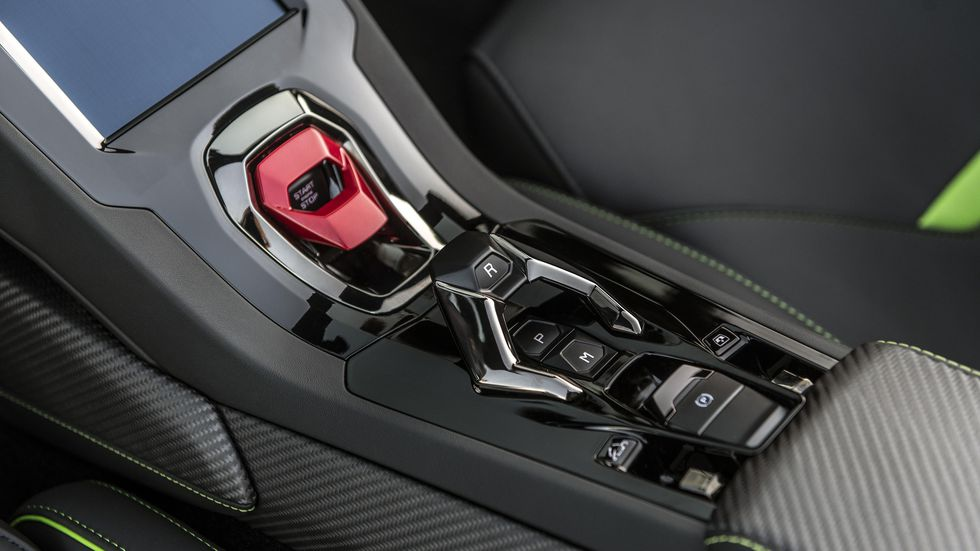 2020 Lamborghini Huracán Evo Spyder Review, Cars Slothtoday, KBB, Insurance cars.