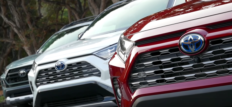 2019 Toyota rav4 Off-Road Capability is Amazing, carmax, Insurance Cars, cars, slothtoday, toyota tacoma,